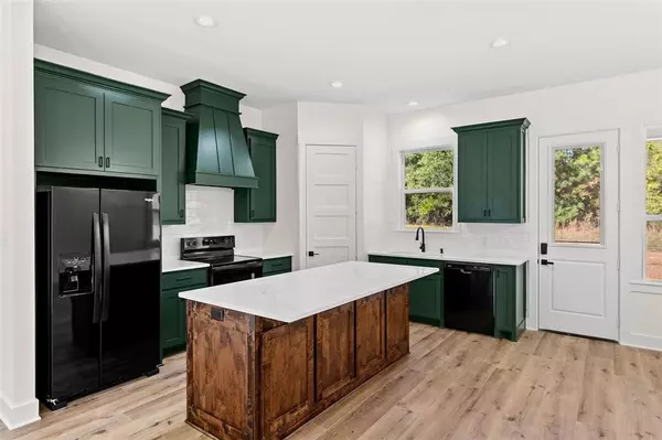 Alba, TX 75410,1370 County Road 1660