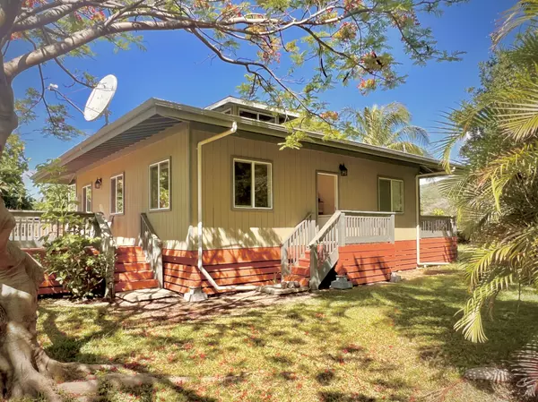 95-5974-A MAMALAHOA HWY, Naalehu, HI 96772