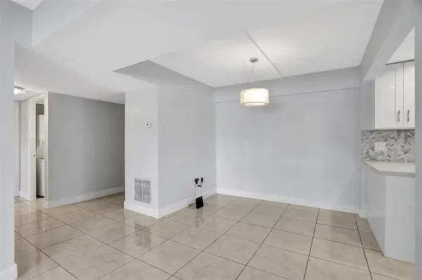 Lauderhill, FL 33319,Address not disclosed