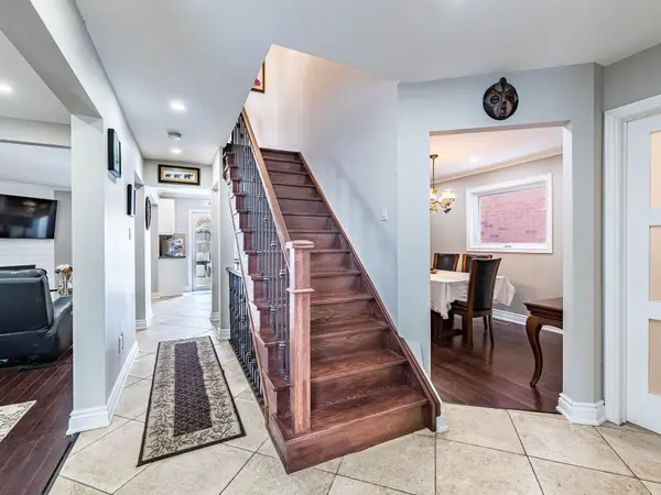 Orangeville, ON L9W 4Y3,303 Howard CRES