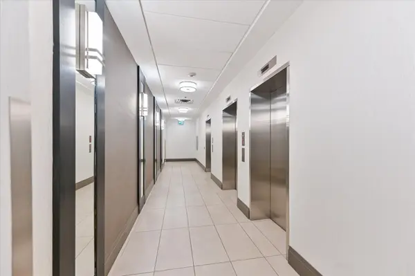 Mississauga, ON L5B 0C1,3515 Kariya DR #2103