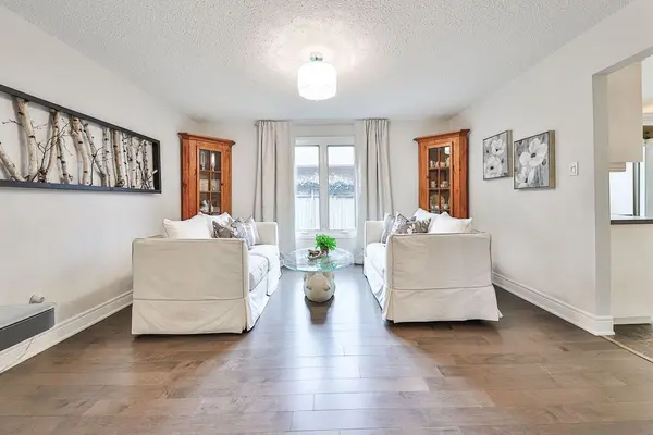 Oakville, ON L6J 5V4,2291 Dunedin RD