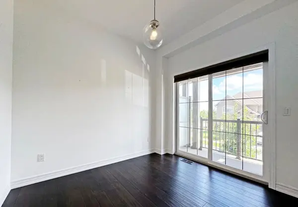 Oakville, ON L6M 1P3,2299 Natasha CIR