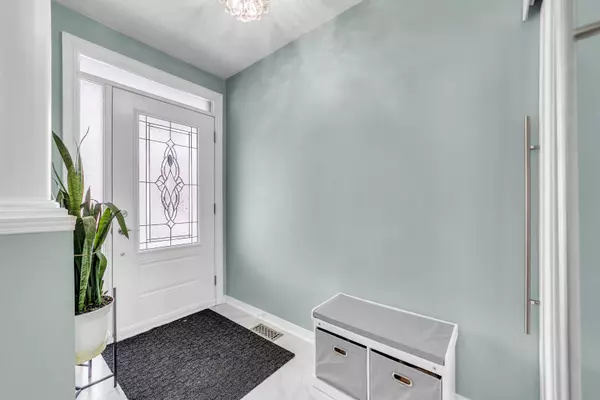 Mississauga, ON L5M 6N4,5431 Rochelle WAY