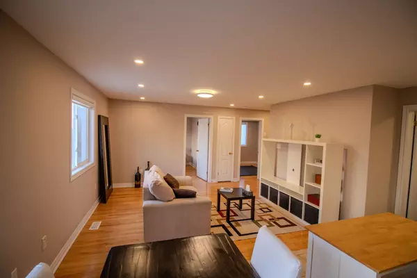 Brampton, ON L7A 3T4,2 Sir Jacobs CRES #MAIN