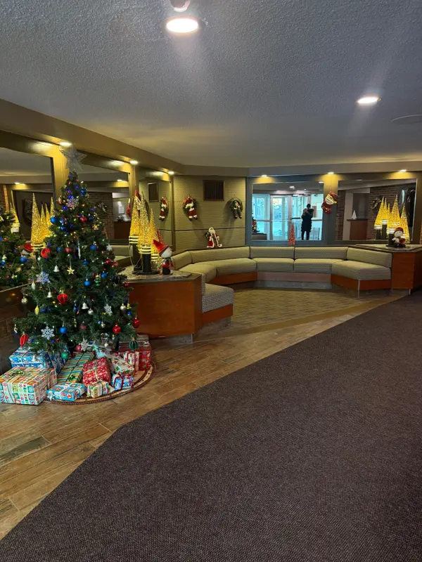 Cityview - Parkwoods Hills - Rideau Shore, ON K2E 6Z7,20 Chesterton DR #209