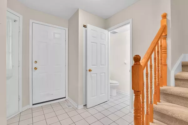 Kanata, ON K2L 4C8,40 Baton CT