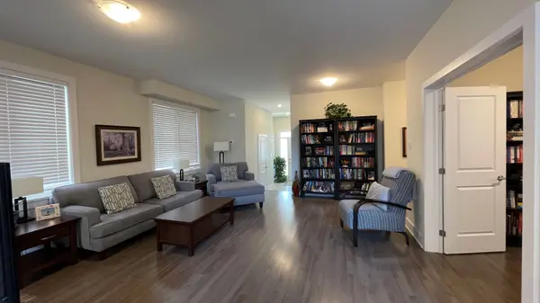 Carleton Place, ON K7C 0R8,81 DUNLOP RD