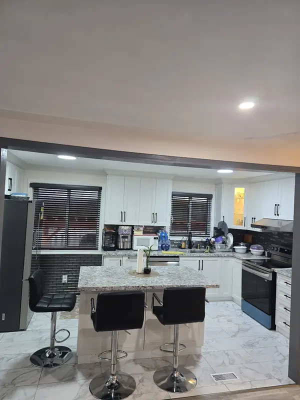 Cambridge, ON N3C 1M4,227 Winston BLVD