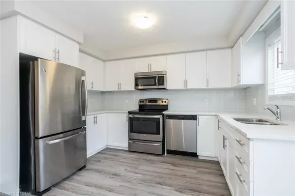 London South, ON N6L 0C7,3200 Singleton AVE #Unit #76