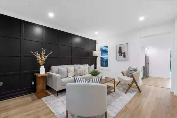 Hamilton, ON L8N 2P4,9 Ford ST