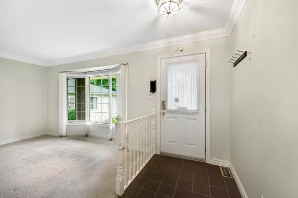 Brockville, ON K6V 7E9,1003 Montrose ST