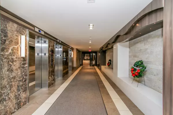 Glebe - Ottawa East And Area, ON K1S 3W9,1035 Bank ST N #1408