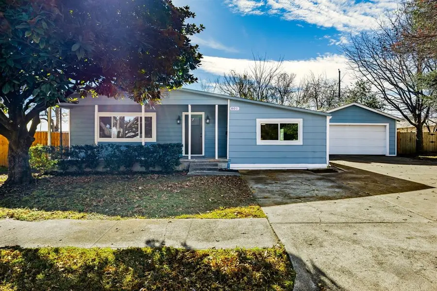 801 Woodleigh Drive, Mckinney, TX 75069