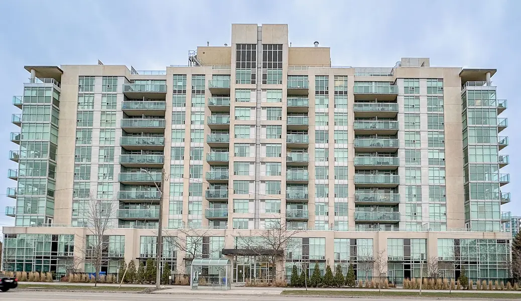 1600 Charles ST #714, Whitby, ON L1N 0G4