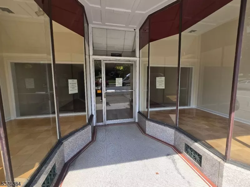 Newton Town, NJ 07860,65 Spring St