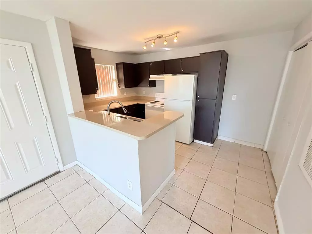 Sunrise, FL 33351,4005 NW 87th Ave #4005