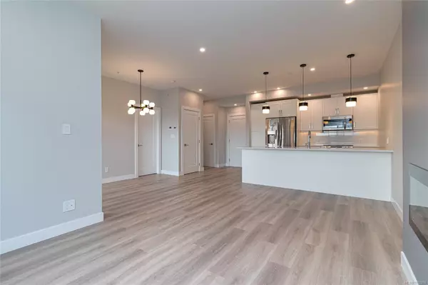 Langford, BC V9B 2N7,918 Jenkins Ave #304