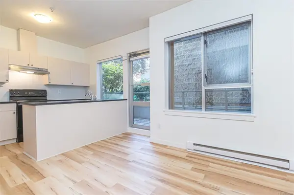 848 Mason St #205, Victoria, BC V8W 0A2