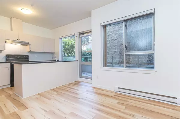 848 Mason St #205, Victoria, BC V8W 0A2