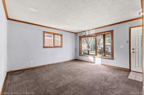 Taylor, MI 48180,8319 Ziegler ST