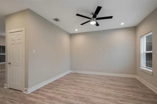 Dallas, TX 75215,5000 Linder Avenue