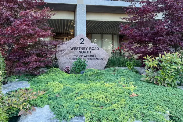 Ajax, ON L1T 3H3,2 Westney RD N #1109