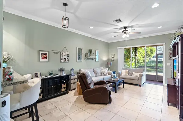 Davie, FL 33328,3342 Lakeside Dr #3342