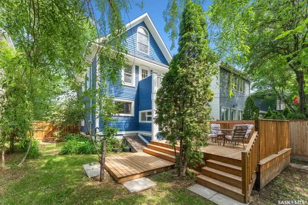 Saskatoon, SK S7N 0T1,1018 Aird STREET