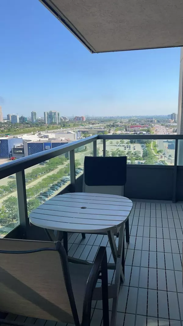 Mississauga, ON L5B 0C8,335 Rathburn RD #1705