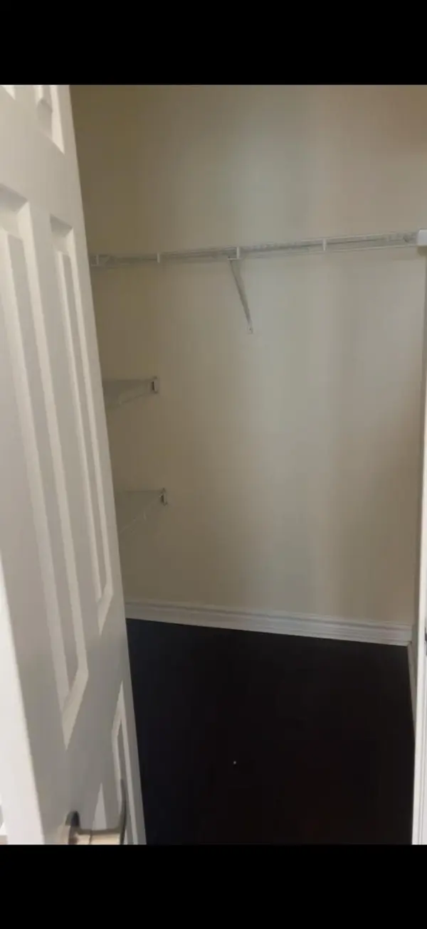 Mississauga, ON L5B 0C8,335 Rathburn RD #1705