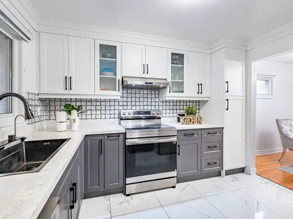 Brampton, ON L6W 3R8,35 Scottsdale CT