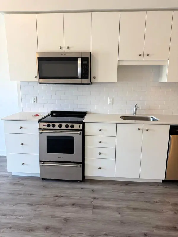 Kitchener, ON N2A 0K9,110 Fergus AVE #122