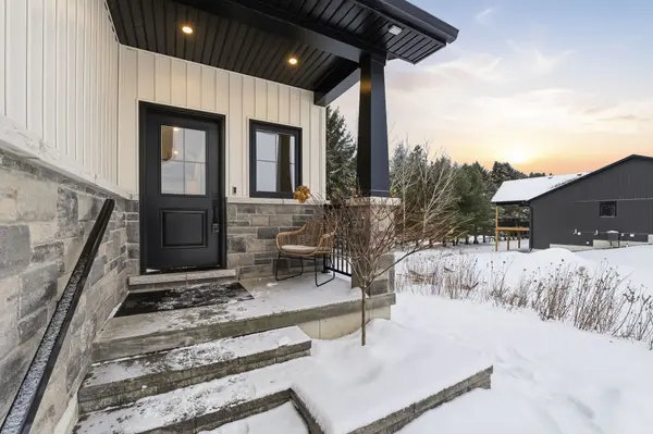 Brighton, ON K0K 1H0,4 Mackenzie John CRES