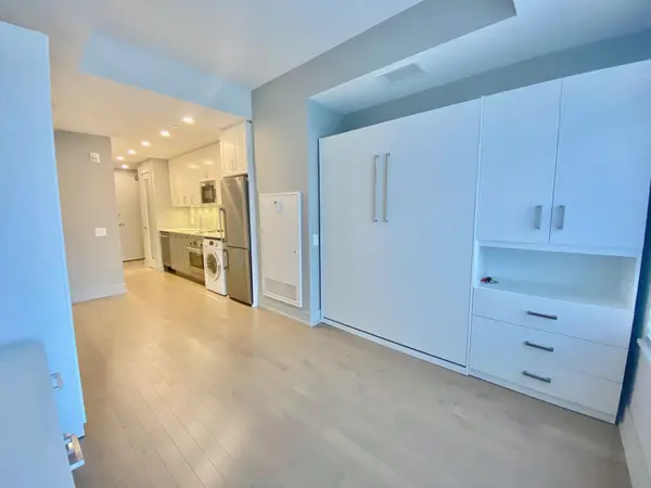 Glebe - Ottawa East And Area, ON K1S 5V7,60 Springhurst AVE #315