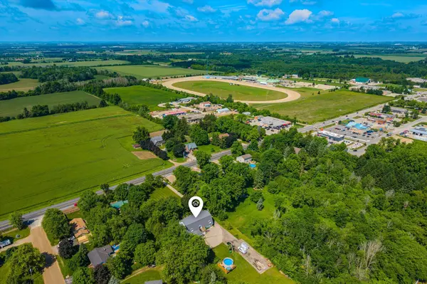 Centre Wellington, ON N0B 1S0,128 Wellington Road 7 RD