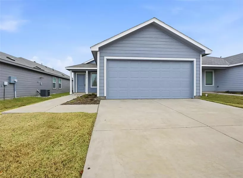 3918 Selawik Street, Sherman, TX 75090