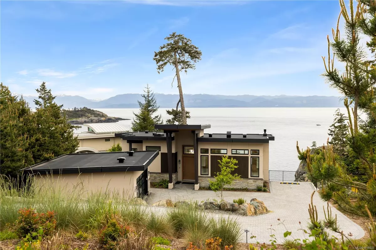 Sooke, BC V9Z 1L8,7510 Ocean Park Pl