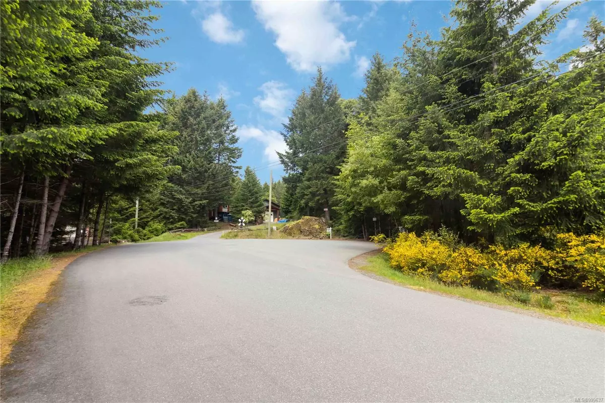 Highlands, BC V9B 6J3,730 Emma Dixon Rd