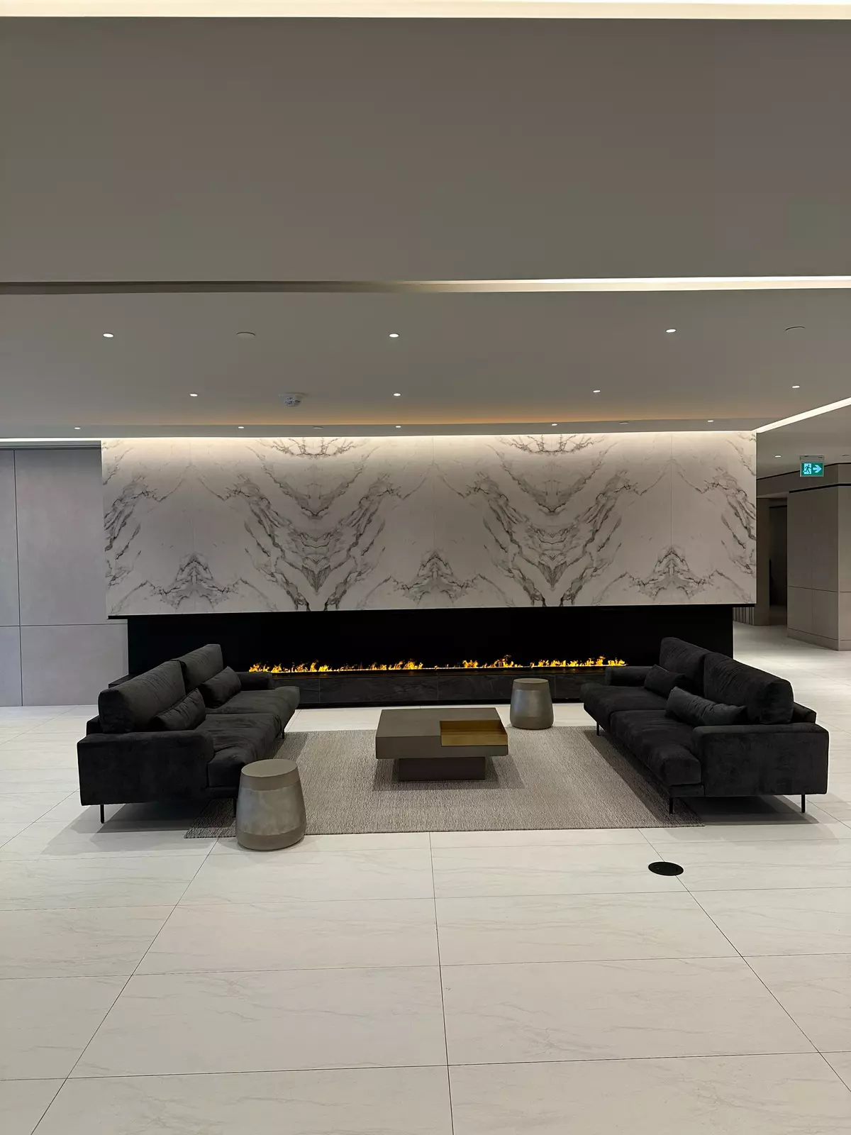 Vaughan, ON L4J 0L8,50 Upper Mall WAY #B632