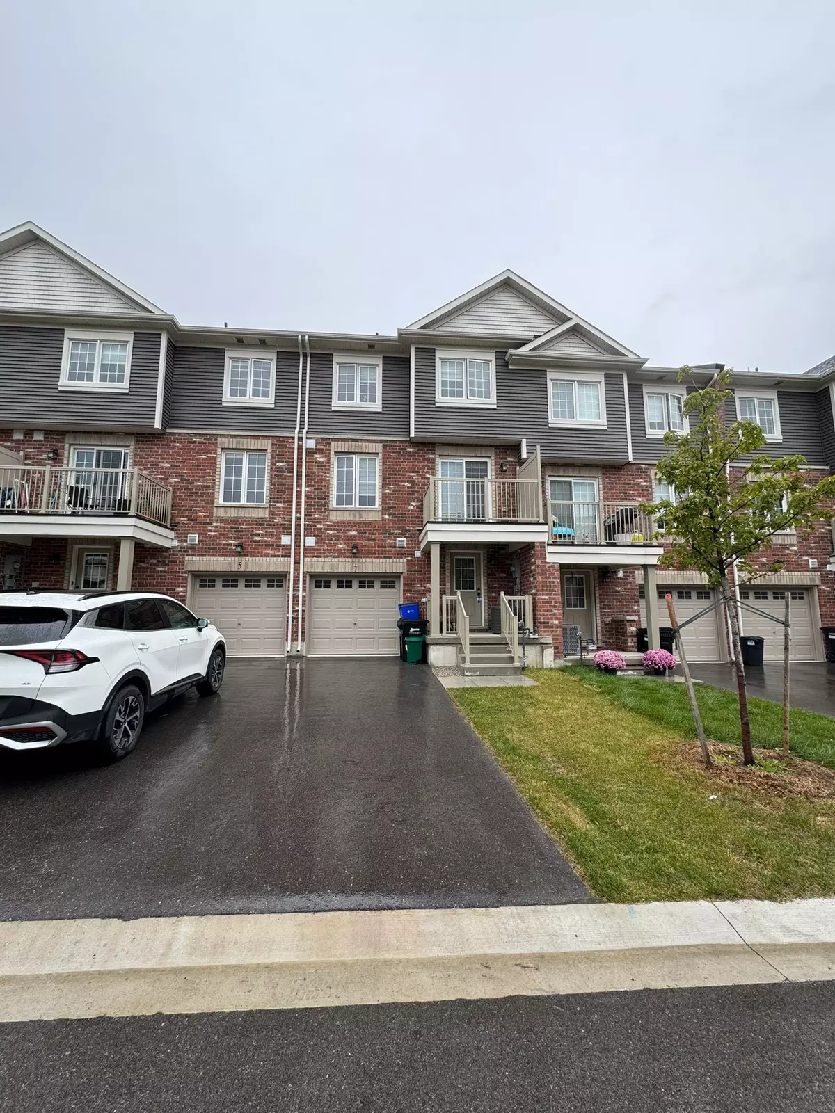 Barrie, ON L9J 0V3,7 Silo Mews