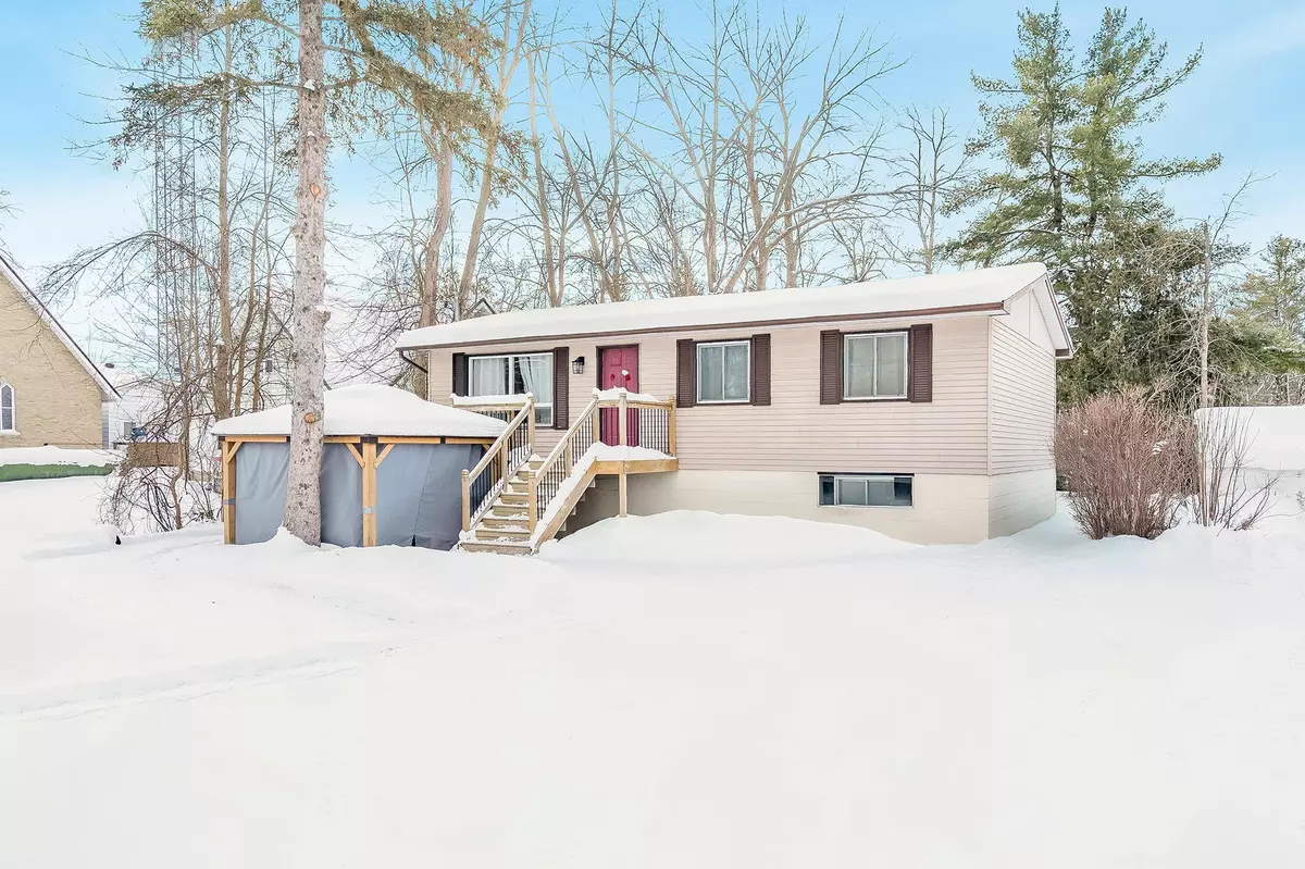 Severn, ON L0K 2B0,8304 County Road 169 N/A