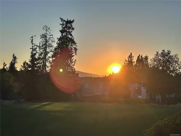 Cobble Hill, BC V8H 0K8,537 Fairways Pl