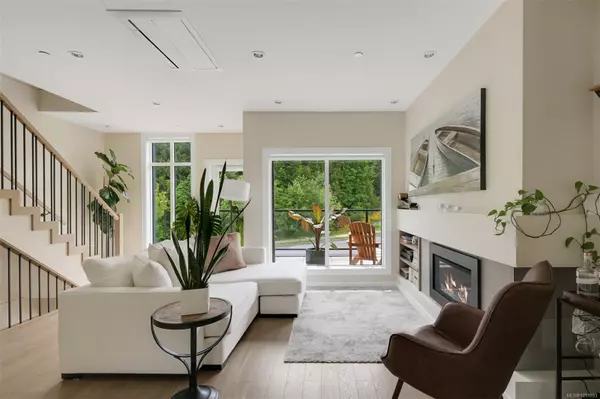 Langford, BC V9B 0V5,1454 Bear Mountain Pkwy #104