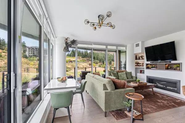 Langford, BC V9B 7C1,2000 Hannington Rd #815