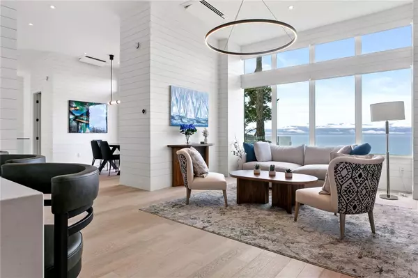 Sooke, BC V9Z 1L8,7510 Ocean Park Pl