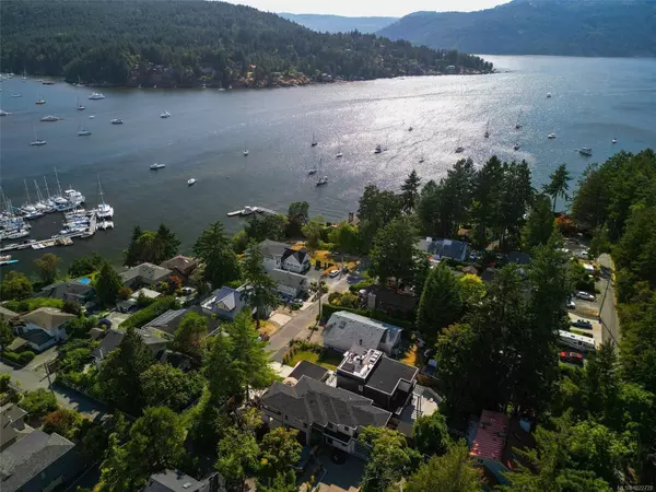 Central Saanich, BC V8M 1C5,7221 Peden Lane