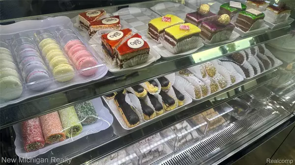 Sterling Heights, MI 48314,2237 18 Mile