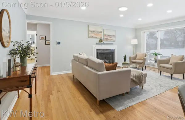 Royal Oak, MI 48073,2803 Linwood AVE