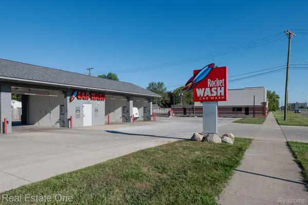 12700 Allen RD, Taylor, MI 48180